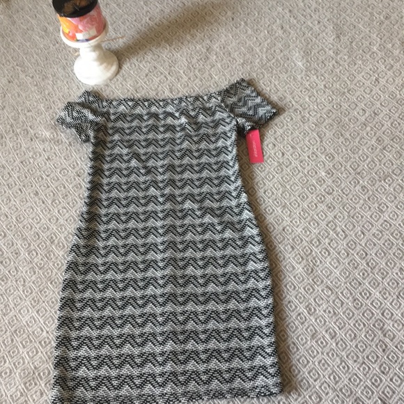 Cute day to night dress - Picture 2 of 2